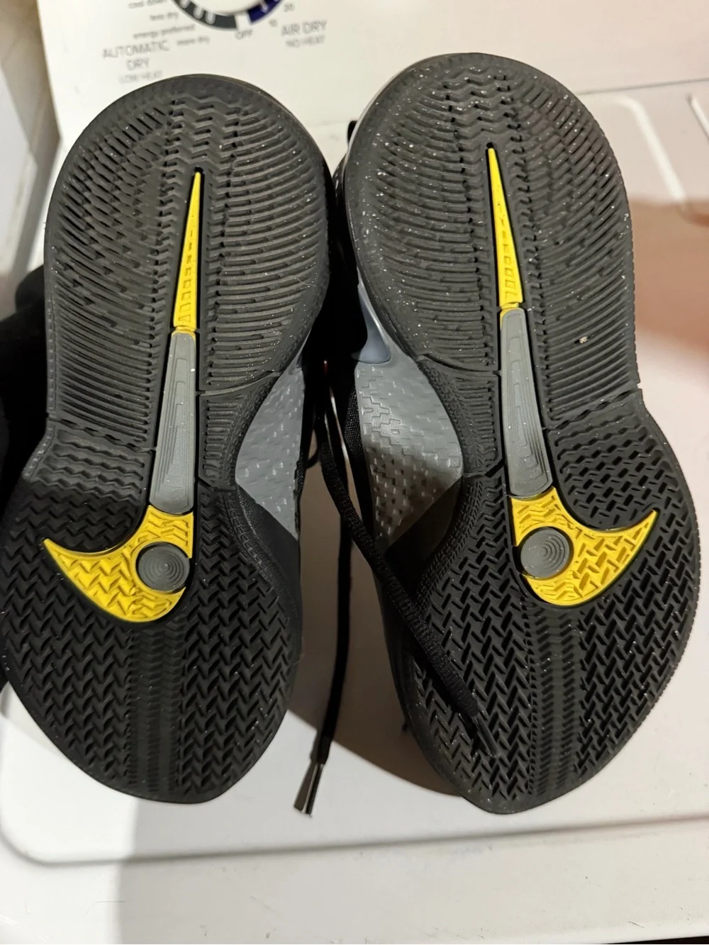 Nike Kids Black and Gray Sneakers